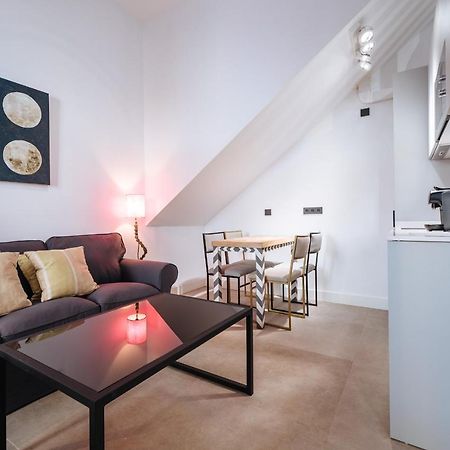 Apartamentos Montevideo 6 Sevilla Exteriér fotografie