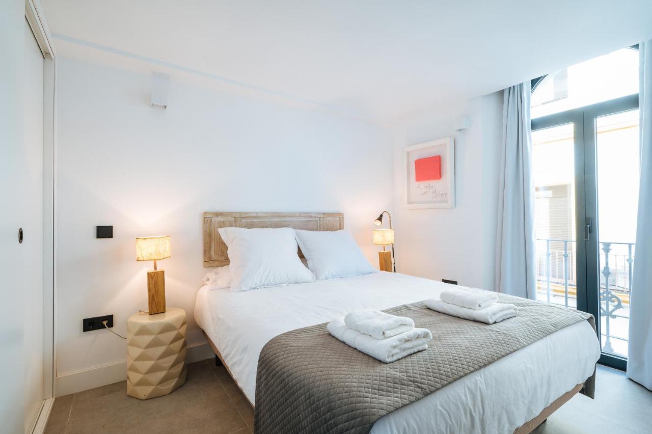 Apartamentos Montevideo 6 Sevilla Exteriér fotografie