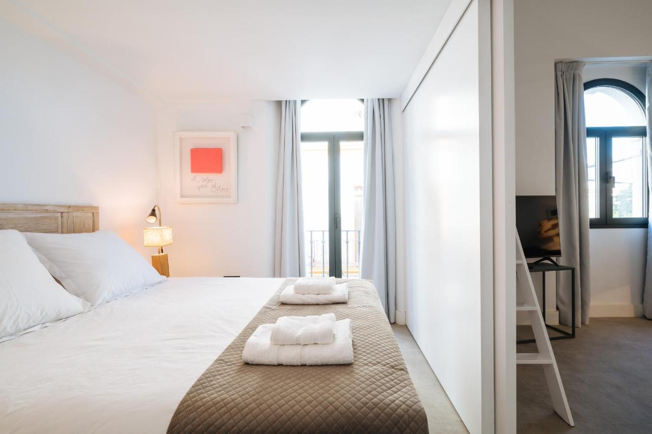 Apartamentos Montevideo 6 Sevilla Exteriér fotografie