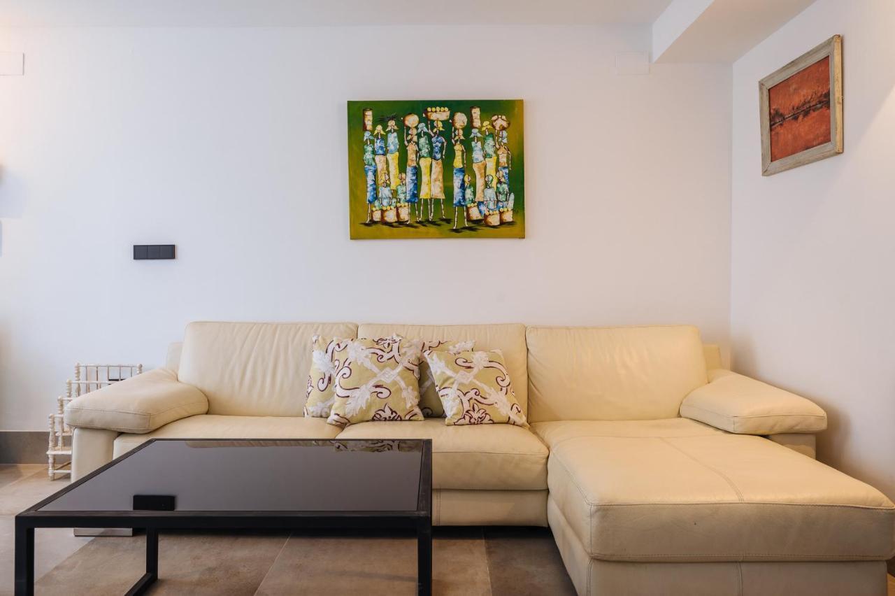 Apartamentos Montevideo 6 Sevilla Exteriér fotografie